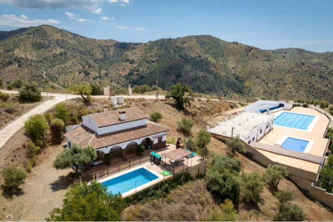 Casa Rural Los Hidalgos Totalan Exterior photo